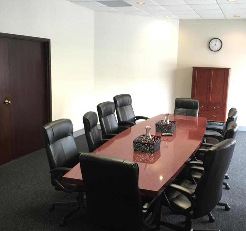 Garden Hotel And Conference Center South Beloit المظهر الخارجي الصورة